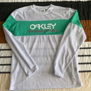 Mens Oakley Longsleeve